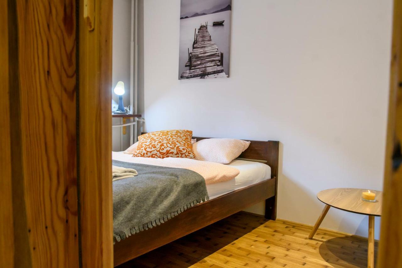 Chmielna Wood Lux Apartamento Varsóvia Exterior foto