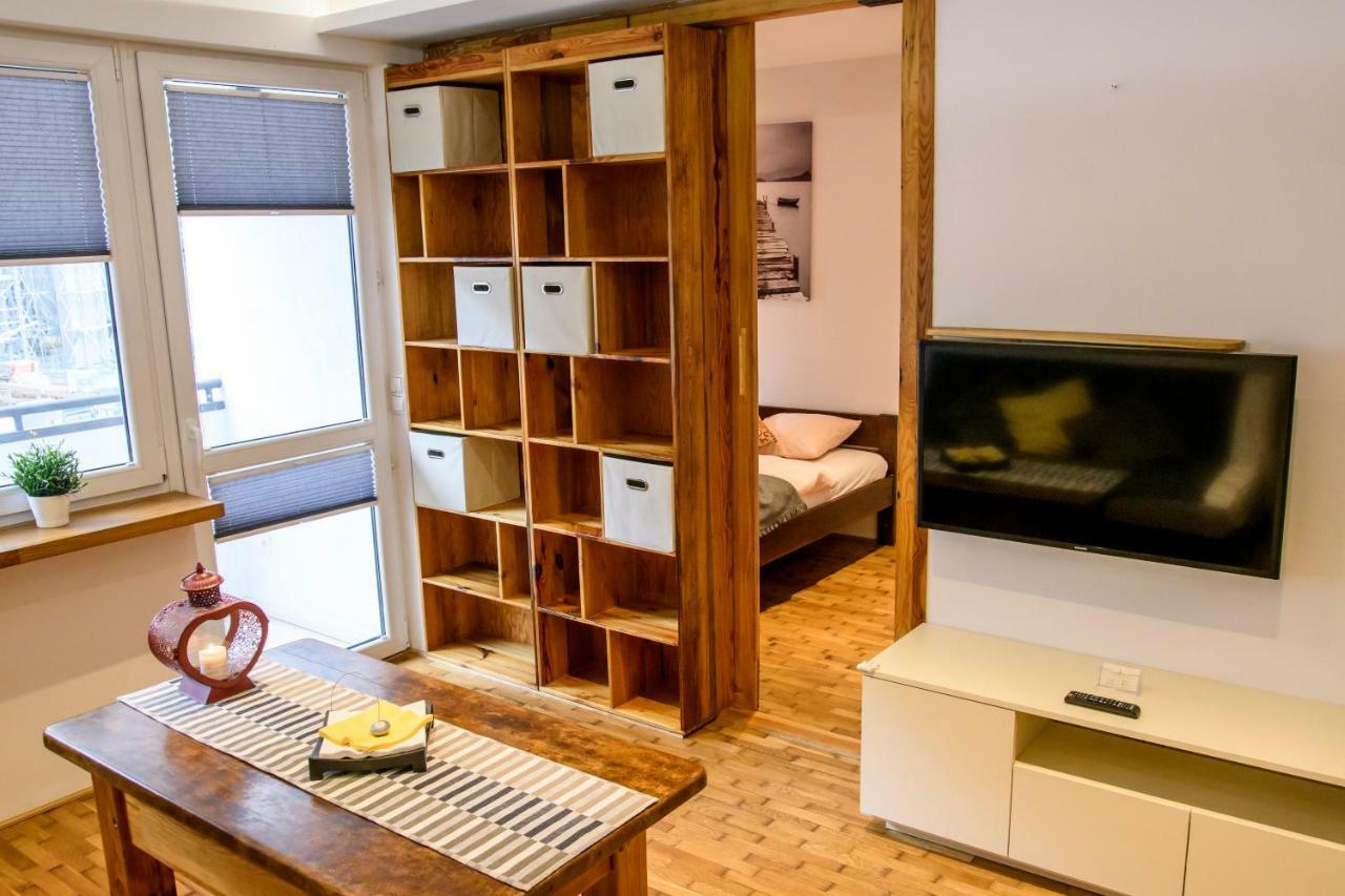 Chmielna Wood Lux Apartamento Varsóvia Exterior foto